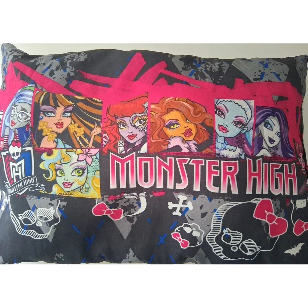 2013 Monster High Decorative Pillow Frankie Draculaura Cleo 15